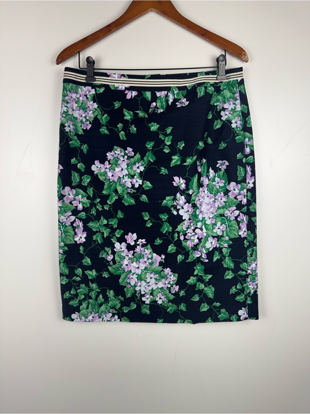 Talbots O Oprah Magazine Floral Pencil Skirt 10 Navy Purple Hydrangea Ribbon